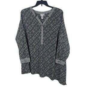Catherines Women’s 2X Black White Geometric Print Tunic Top Asymmetrical Hem
